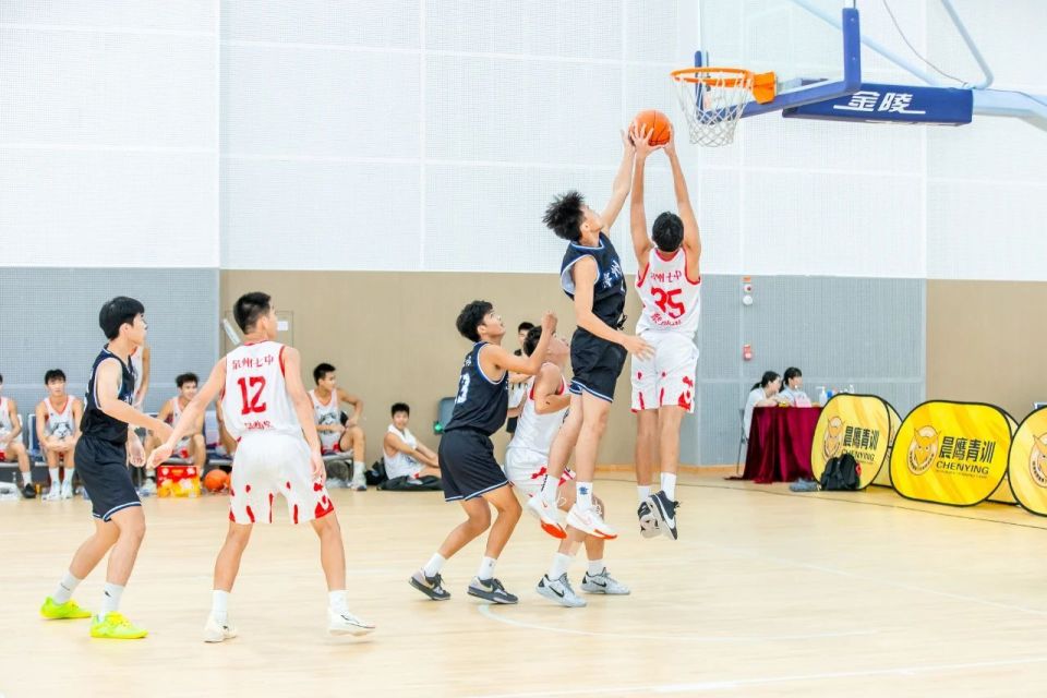 三审, 从他们身上